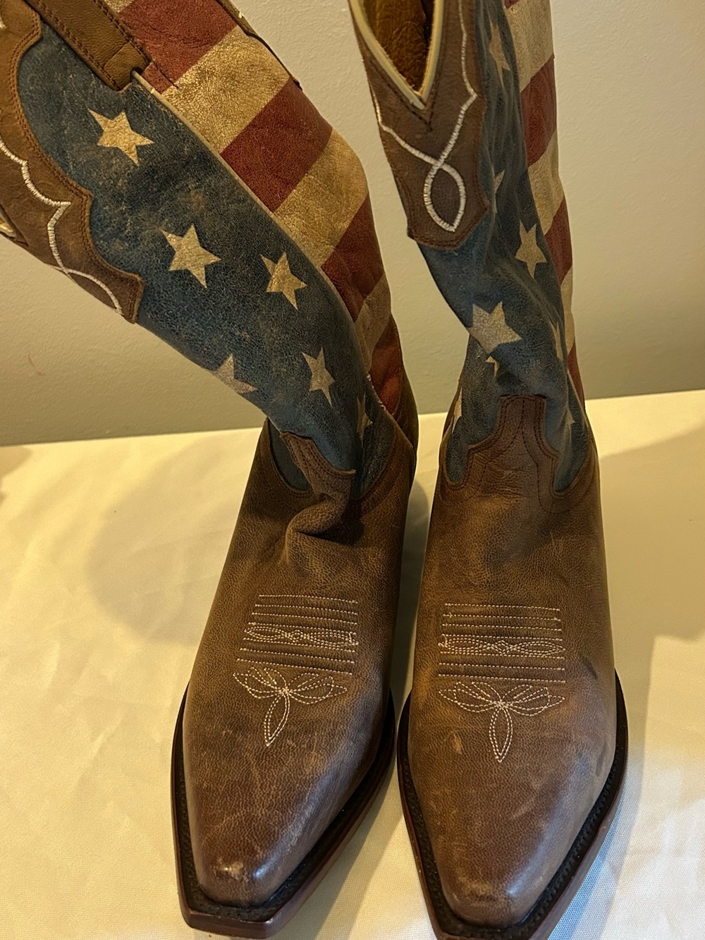 Shyanne  cowboy boots American Flag Western Heeled Boots in Red, White, Blue